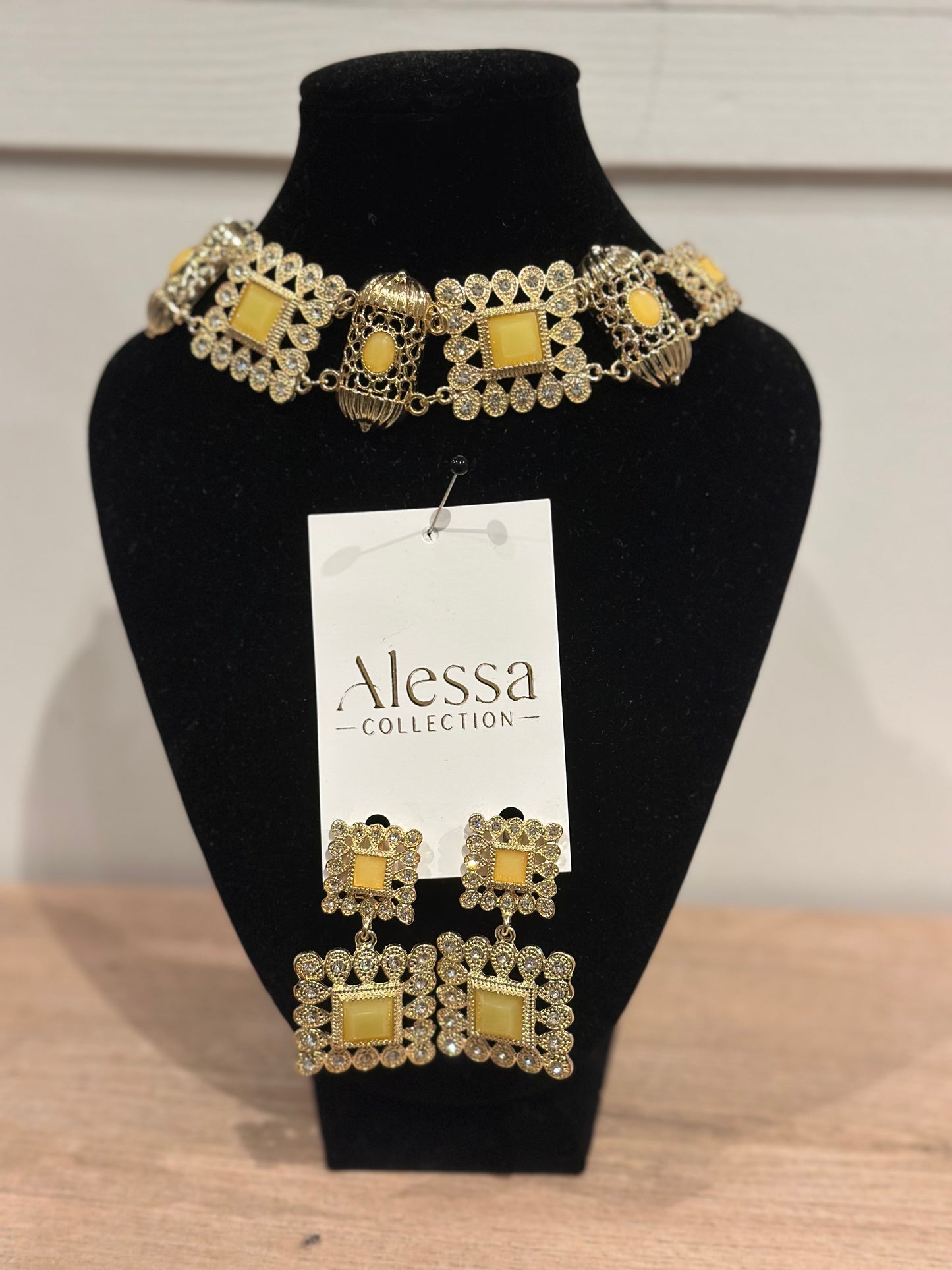 Parure Dalia jaune