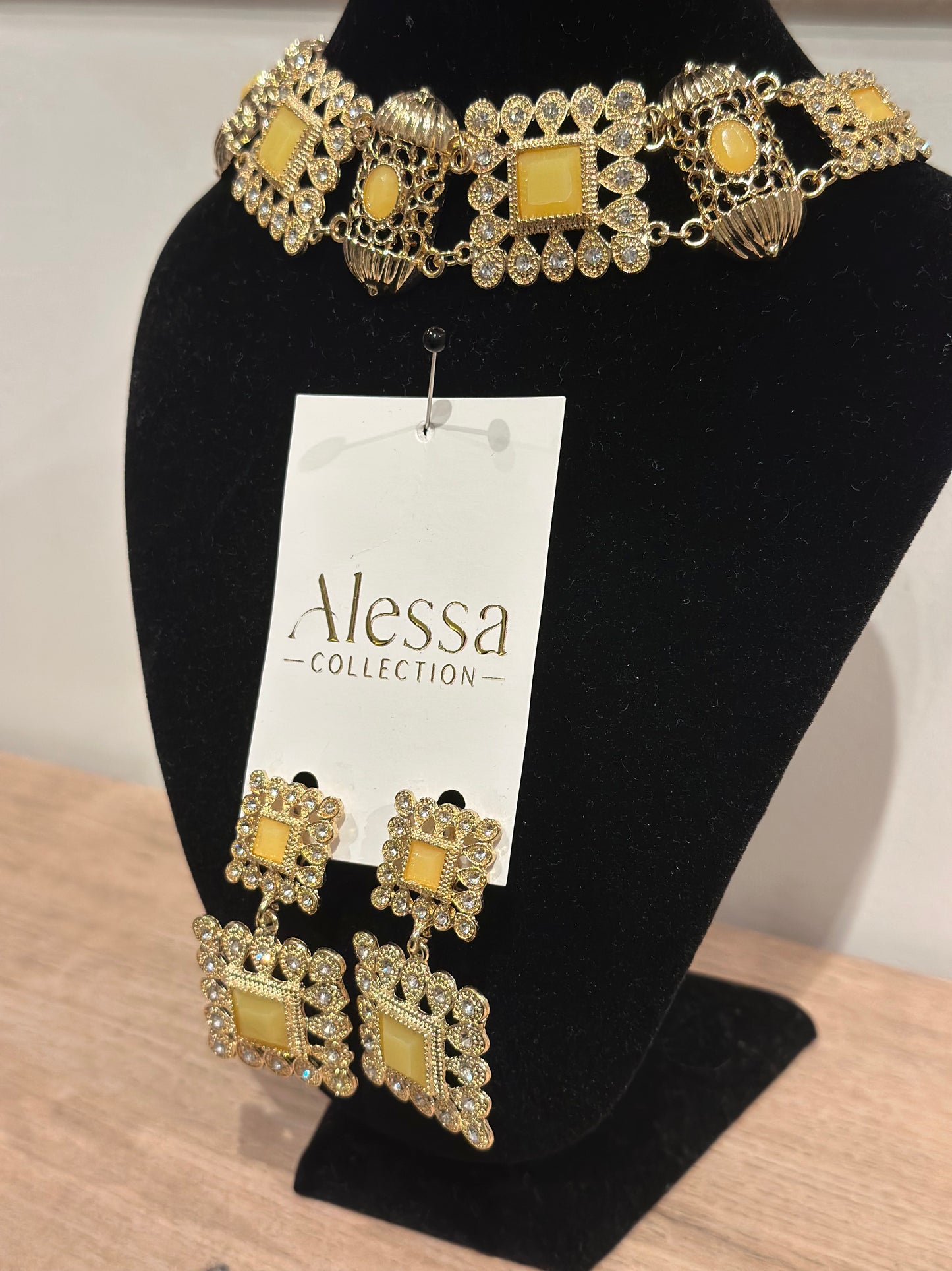 Parure Dalia jaune