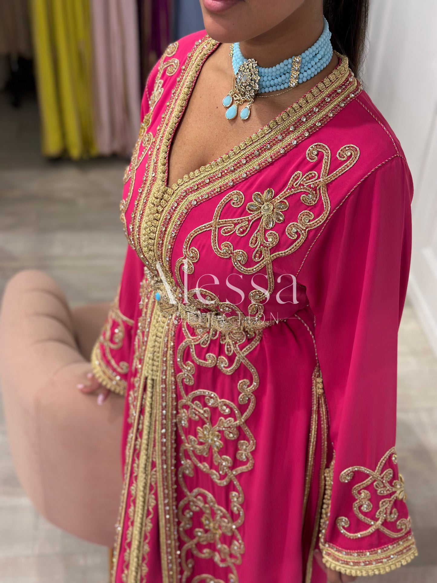 TAKCHITA INAYA FUSHIA